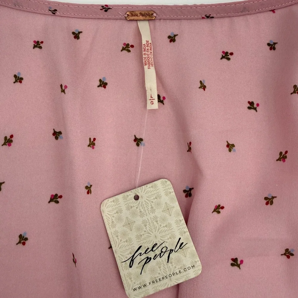 FREE PEOPLE New‎ Large Adore You Blouse Smocked Peplum Pink Floral Cottagecore
